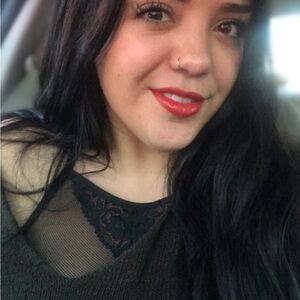 Meet your Posher, Maya